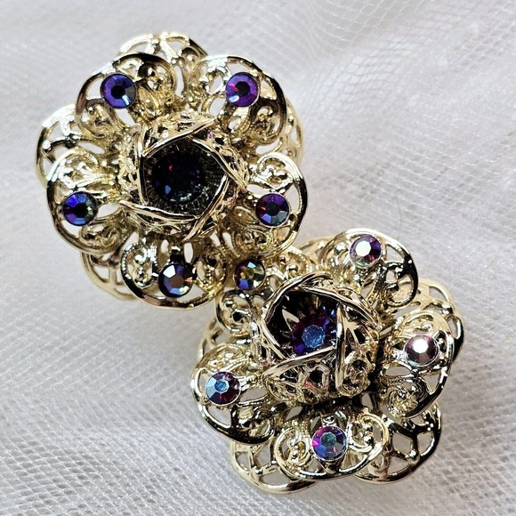 Sarah Coventry Jewelry - Vtg Sarah Coventry 1961 Purple Rhinestones Flower Clip On Earrings Gold Tone‎